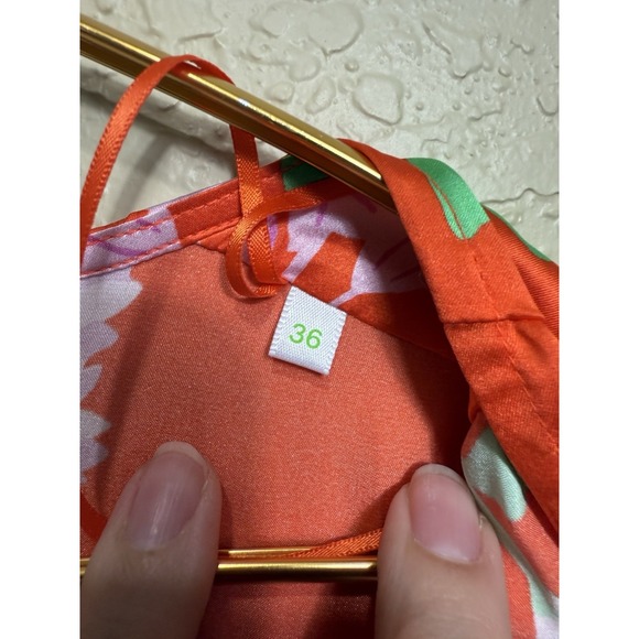 From Future Mini V Neck Flutter Sleeve Floral Print Dress Orange Silk US Size XS - Picture 7 of 7